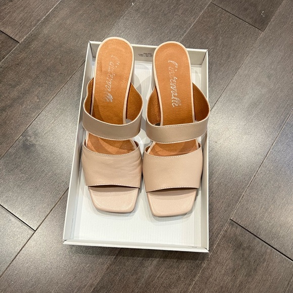 Julia Leather heeled 2 strap sandal - Picture 2 of 7